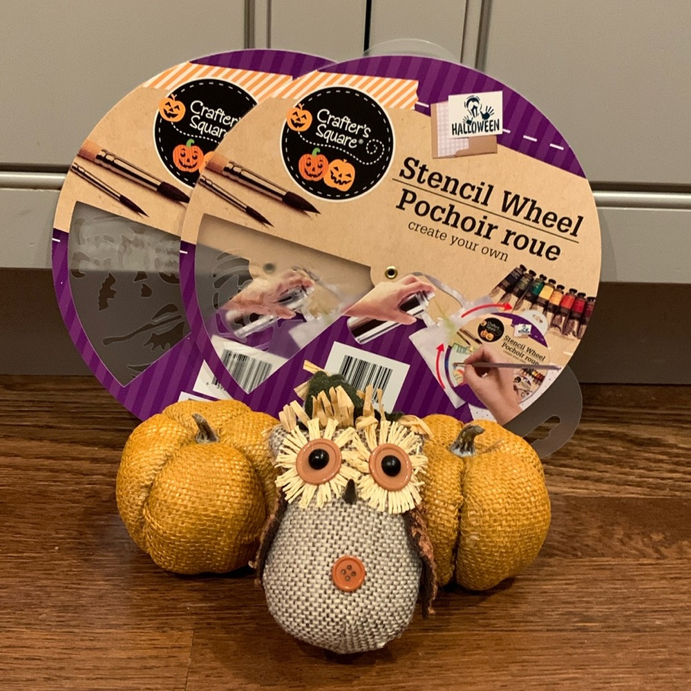 Fall Craft Set- 2 burlap pumpkins and owl and 2 Halloween stencils